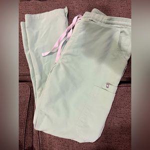 Figs Scrubs - Size Large